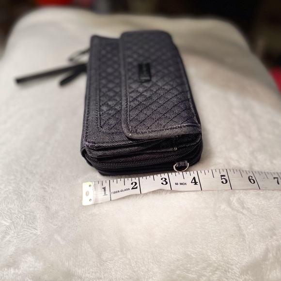 VB Essentials Crossbody Mailbag Denim w/Denim RFID Wallet/crossbody - Picture 8 of 13